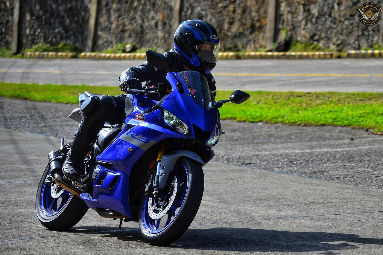 Superbike'tan MotoGP'ye geçiş, motor sporlarının en zorlu ve sabır isteyen sınavlarından biri olarak kabul edilir.